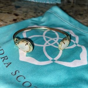 White stone bracelet